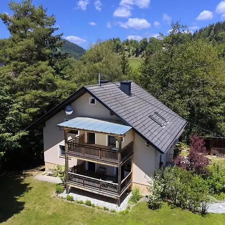 Karawankenblick * Bach (Feldkirchen, Carinthia)